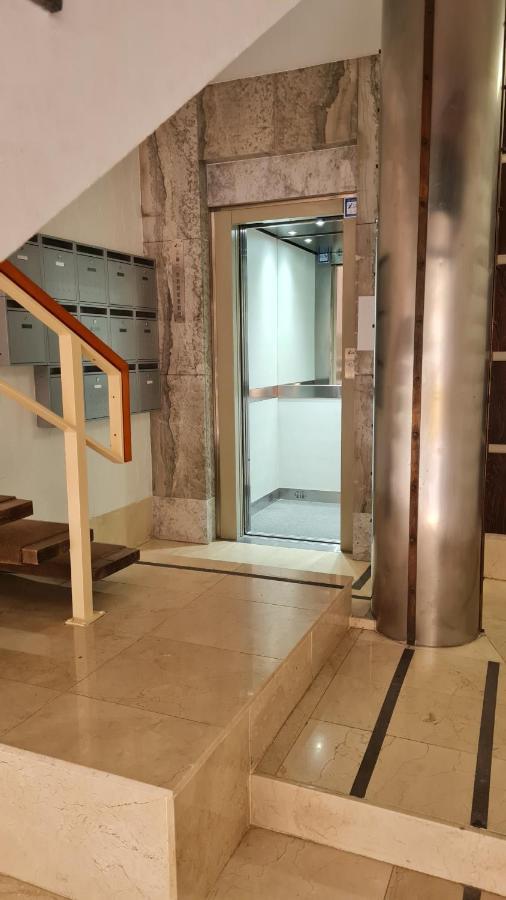 Апартаменти Apartamento Tiziano Mercado Central Валенсія Екстер'єр фото