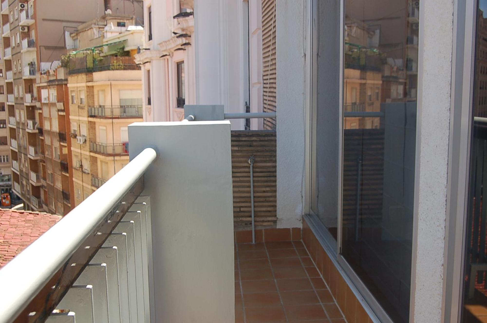 Апартаменти Apartamento Tiziano Mercado Central Валенсія Екстер'єр фото
